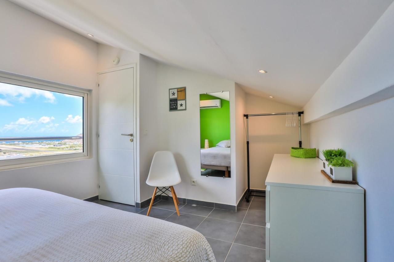 Apartamento The Rock Cul de Sac Exterior foto