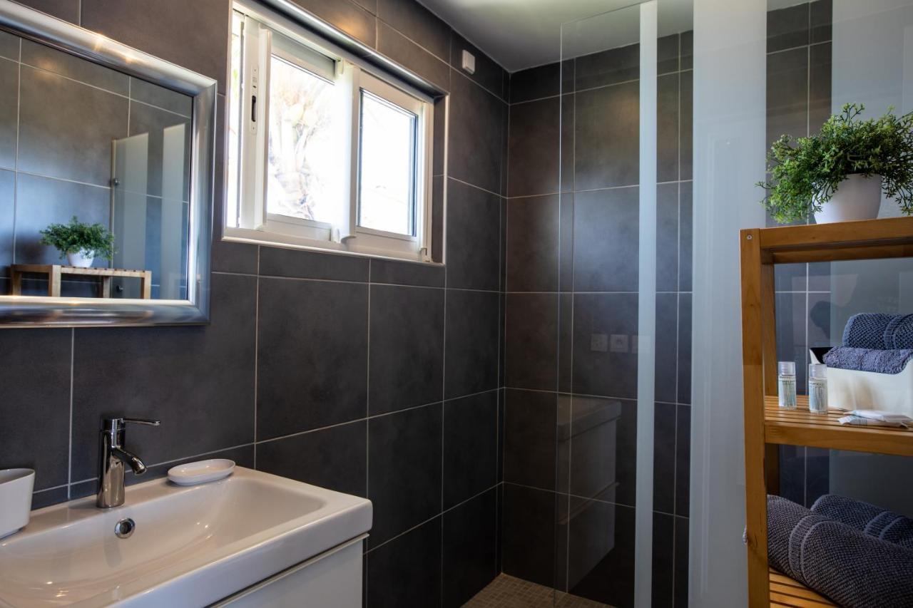Apartamento The Rock Cul de Sac Exterior foto